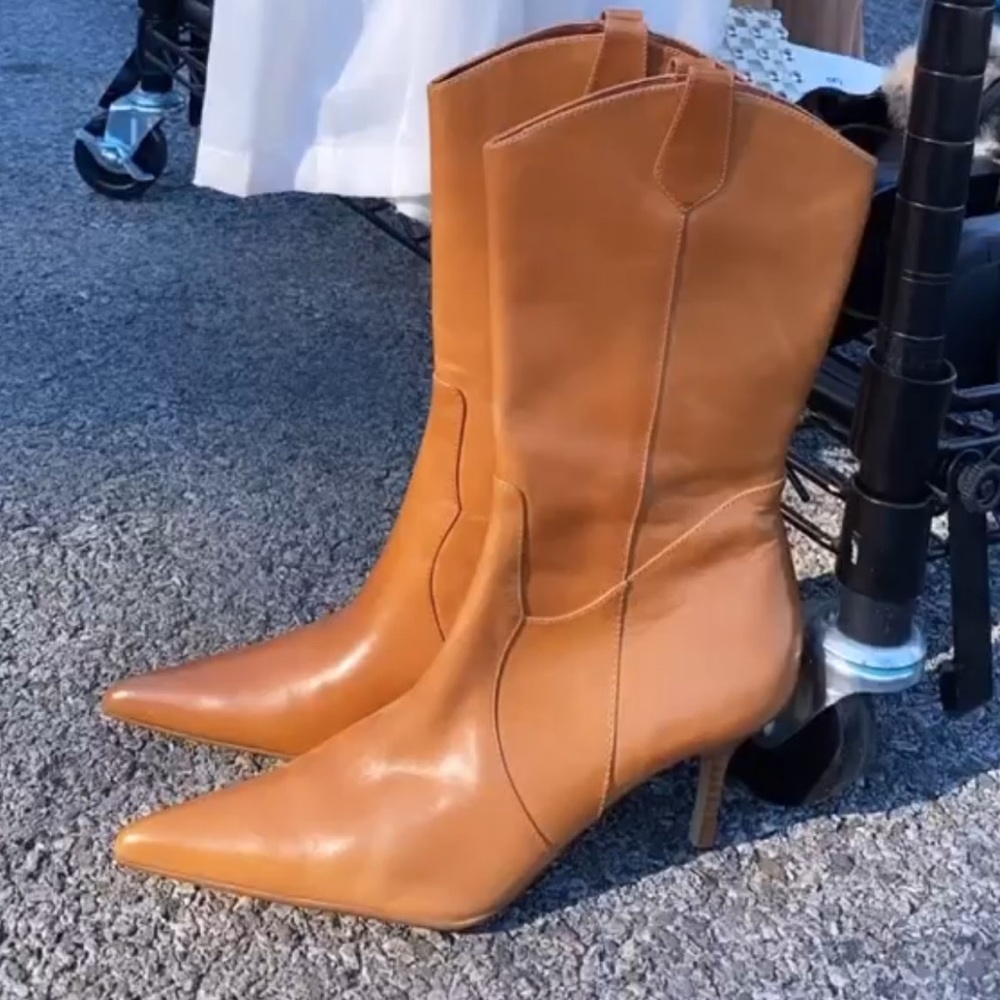 Steve Madden boots